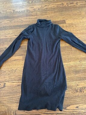 Old Navy- Ribbed Black Turtleneck Black Mini Dress- Medium